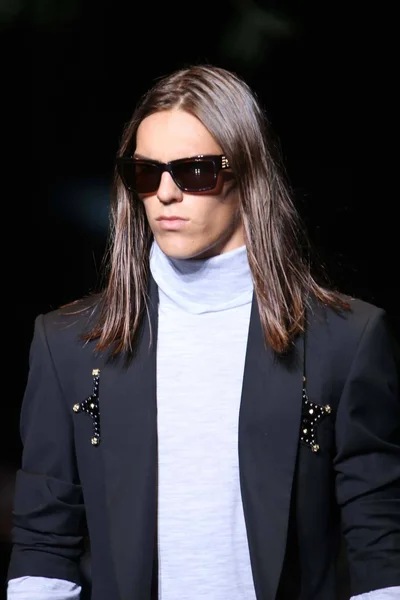 Look 65